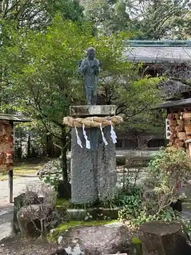 報徳二宮神社の{uncategorized: "未分類", other: "その他", undefined: "問題あり", building: "その他建物", grave: "お墓", sacred_gate: "鳥居", guardian: "狛犬", statue: "像", buddha: "仏像", history: "歴史", nature: "自然", garden: "庭園", animal: "動物", pagoda: "塔", temizu: "手水舎", mountain_gate: "山門・神門", sanctuary: "本殿・本堂", subordinate: "末社・摂社", art: "芸術", scenery: "景色", jizo: "地蔵", ema: "絵馬", goshuin: "御朱印", omikuji: "おみくじ", items: "授与品その他", amulet: "お守り", goshuincho: "御朱印帳", eats: "食事", festival: "お祭り", votive_dance: "神楽", shichigosan: "七五三参", wedding: "結婚式", experience: "体験その他", initially: "初詣", around: "周辺", anti_infection: "感染症対策"}
