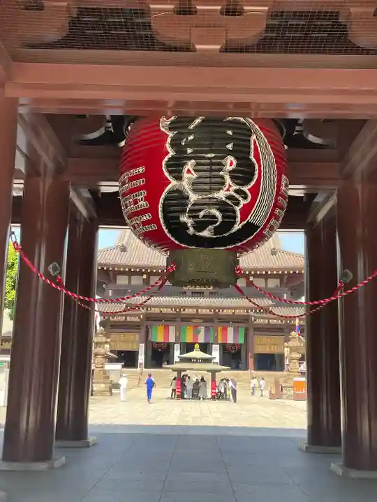 川崎大師(平間寺)の山門・神門