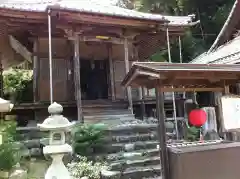 養老寺の本殿