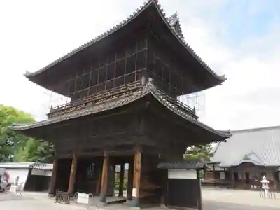 建中寺の山門・神門