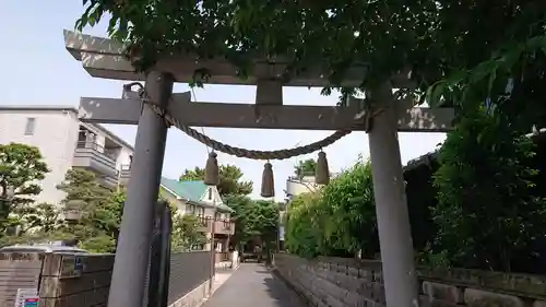 高津諏訪神社の鳥居