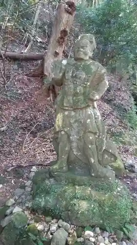 文殊仙寺の像