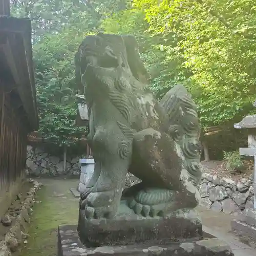 手力雄神社の狛犬