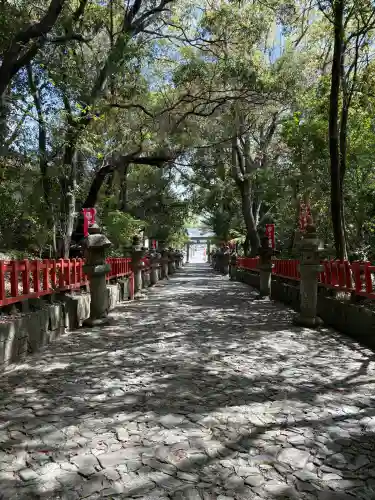 紀州東照宮の{uncategorized: "未分類", other: "その他", undefined: "問題あり", building: "その他建物", grave: "お墓", sacred_gate: "鳥居", guardian: "狛犬", statue: "像", buddha: "仏像", history: "歴史", nature: "自然", garden: "庭園", animal: "動物", pagoda: "塔", temizu: "手水舎", mountain_gate: "山門・神門", sanctuary: "本殿・本堂", subordinate: "末社・摂社", art: "芸術", scenery: "景色", jizo: "地蔵", ema: "絵馬", goshuin: "御朱印", omikuji: "おみくじ", items: "授与品その他", amulet: "お守り", goshuincho: "御朱印帳", eats: "食事", festival: "お祭り", votive_dance: "神楽", shichigosan: "七五三参", wedding: "結婚式", experience: "体験その他", initially: "初詣", around: "周辺", anti_infection: "感染症対策"}