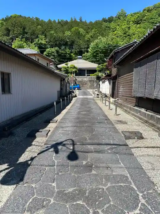 西凉寺(山梨県)
