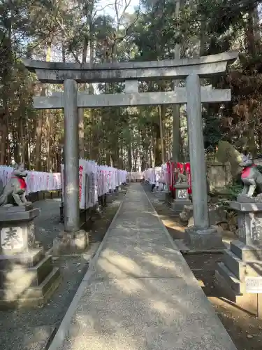 豊川閣　妙厳寺の鳥居