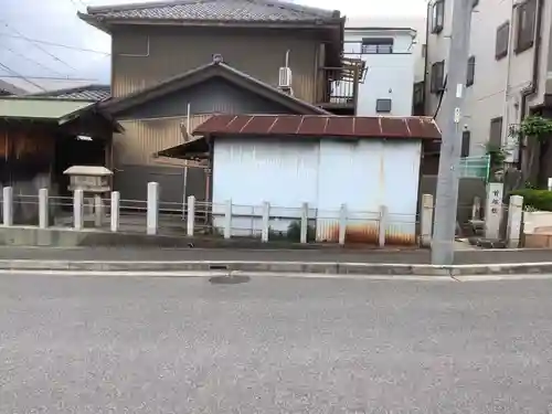 首塚社の本殿・本堂