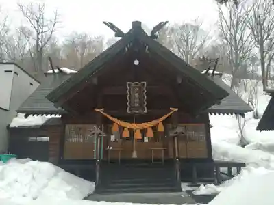 夕張神社の本殿・本堂
