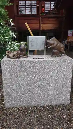 行田八幡神社の狛犬