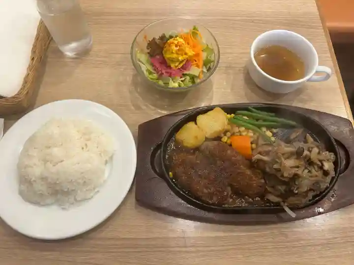 箭弓稲荷神社(埼玉県)