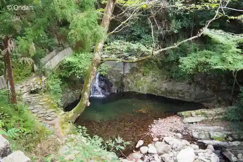 大本山七宝瀧寺(大阪府)