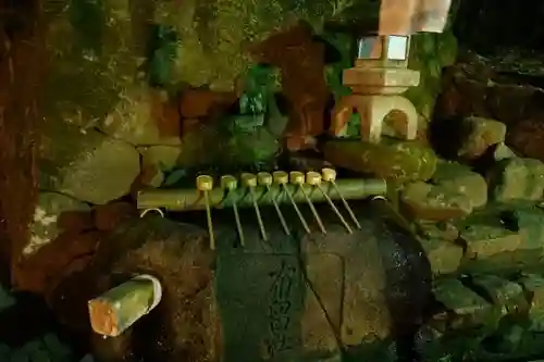 石上神宮の手水舎