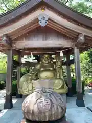 田村神社の像