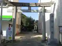 六所神社の鳥居