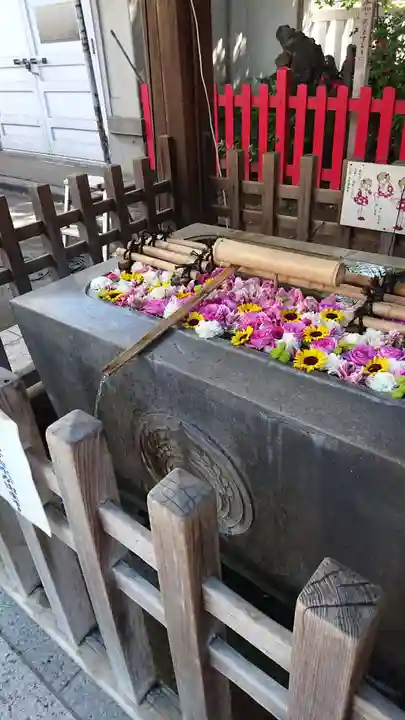 下谷神社の手水舎