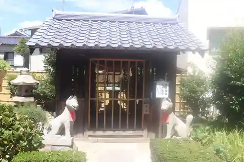 岡山神社の狛犬