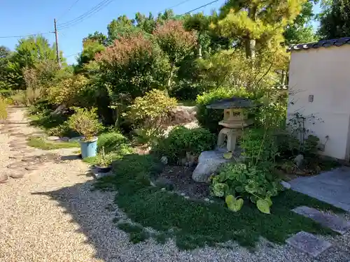 長命寺の庭園