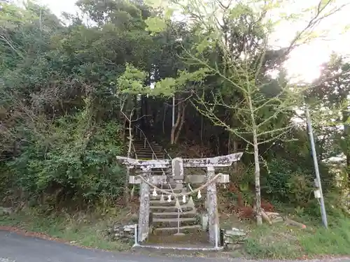 天諸羽神社の鳥居