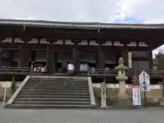 當麻寺の本殿