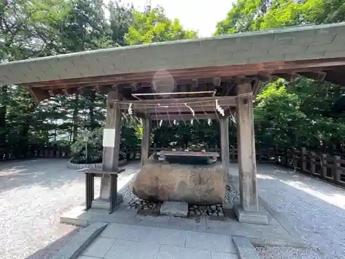 白石神社の手水