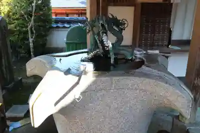 霊山寺の手水舎