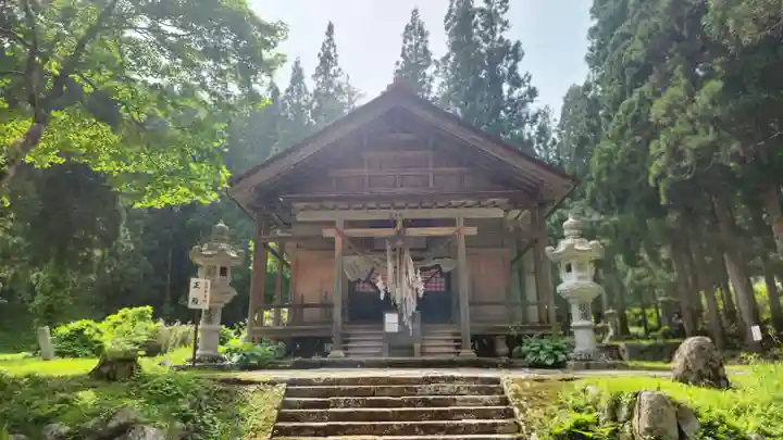 大日寺跡湯殿山神社(山形県)