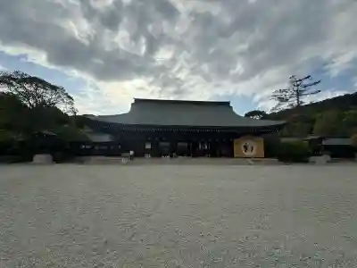 橿原神宮の{uncategorized: "未分類", other: "その他", undefined: "問題あり", building: "その他建物", grave: "お墓", sacred_gate: "鳥居", guardian: "狛犬", statue: "像", buddha: "仏像", history: "歴史", nature: "自然", garden: "庭園", animal: "動物", pagoda: "塔", temizu: "手水舎", mountain_gate: "山門・神門", sanctuary: "本殿・本堂", subordinate: "末社・摂社", art: "芸術", scenery: "景色", jizo: "地蔵", ema: "絵馬", goshuin: "御朱印", omikuji: "おみくじ", items: "授与品その他", amulet: "お守り", goshuincho: "御朱印帳", eats: "食事", festival: "お祭り", votive_dance: "神楽", shichigosan: "七五三参", wedding: "結婚式", experience: "体験その他", initially: "初詣", around: "周辺", anti_infection: "感染症対策"}