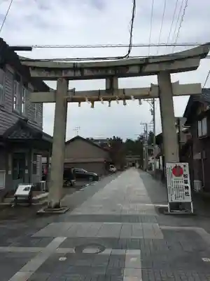  松阜神社の鳥居