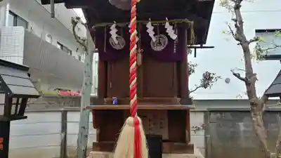 伊富稲荷神社の本殿・本堂