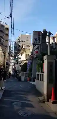 烏森神社の周辺