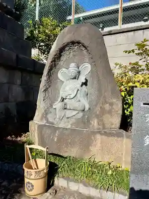 観静院の{uncategorized: "未分類", other: "その他", undefined: "問題あり", building: "その他建物", grave: "お墓", sacred_gate: "鳥居", guardian: "狛犬", statue: "像", buddha: "仏像", history: "歴史", nature: "自然", garden: "庭園", animal: "動物", pagoda: "塔", temizu: "手水舎", mountain_gate: "山門・神門", sanctuary: "本殿・本堂", subordinate: "末社・摂社", art: "芸術", scenery: "景色", jizo: "地蔵", ema: "絵馬", goshuin: "御朱印", omikuji: "おみくじ", items: "授与品その他", amulet: "お守り", goshuincho: "御朱印帳", eats: "食事", festival: "お祭り", votive_dance: "神楽", shichigosan: "七五三参", wedding: "結婚式", experience: "体験その他", initially: "初詣", around: "周辺", anti_infection: "感染症対策"}