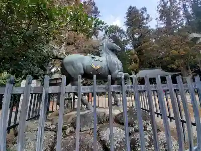 矢田坐久志玉比古神社の{uncategorized: "未分類", other: "その他", undefined: "問題あり", building: "その他建物", grave: "お墓", sacred_gate: "鳥居", guardian: "狛犬", statue: "像", buddha: "仏像", history: "歴史", nature: "自然", garden: "庭園", animal: "動物", pagoda: "塔", temizu: "手水舎", mountain_gate: "山門・神門", sanctuary: "本殿・本堂", subordinate: "末社・摂社", art: "芸術", scenery: "景色", jizo: "地蔵", ema: "絵馬", goshuin: "御朱印", omikuji: "おみくじ", items: "授与品その他", amulet: "お守り", goshuincho: "御朱印帳", eats: "食事", festival: "お祭り", votive_dance: "神楽", shichigosan: "七五三参", wedding: "結婚式", experience: "体験その他", initially: "初詣", around: "周辺", anti_infection: "感染症対策"}
