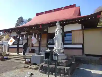 伊勢原 法泉寺の本殿・本堂