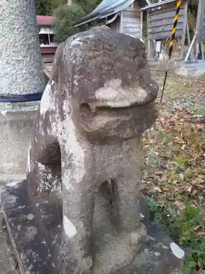 荒雄川神社の狛犬