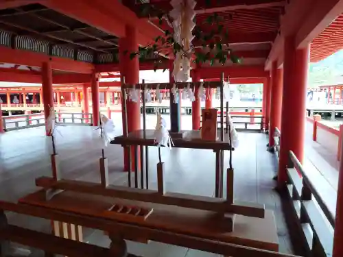厳島神社(広島県)