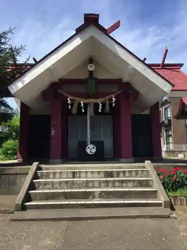 羽黒神社の本殿