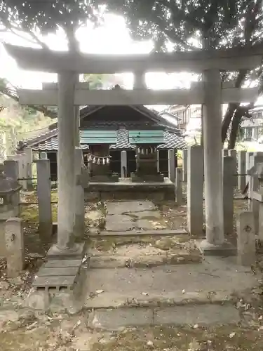 観音寺の鳥居