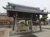 蓮泉寺の手水舎