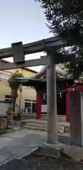 篠原稲荷神社の鳥居