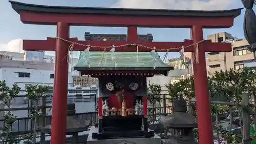 朝日稲荷神社の本殿・本堂