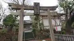 青渭神社の鳥居