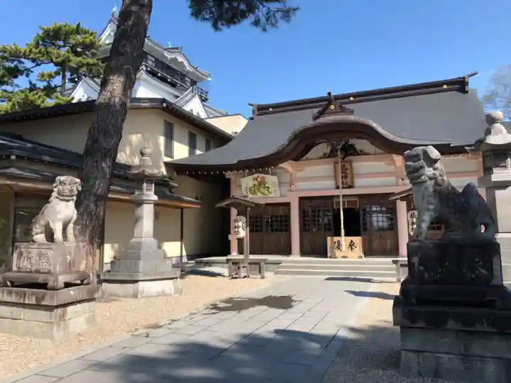 龍城神社の本殿・本堂