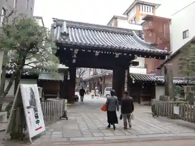 本能寺の山門・神門