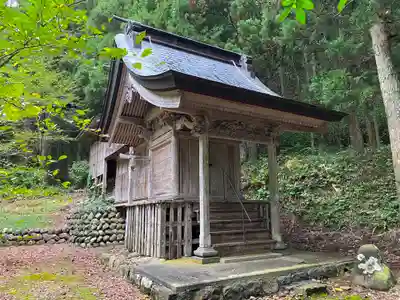 飛澤神社の末社・摂社