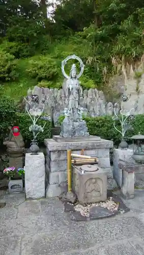 海向山岩松寺金蔵院の仏像