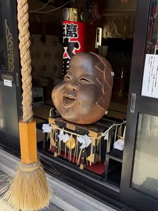 鷲神社の{uncategorized: "未分類", other: "その他", undefined: "問題あり", building: "その他建物", grave: "お墓", sacred_gate: "鳥居", guardian: "狛犬", statue: "像", buddha: "仏像", history: "歴史", nature: "自然", garden: "庭園", animal: "動物", pagoda: "塔", temizu: "手水舎", mountain_gate: "山門・神門", sanctuary: "本殿・本堂", subordinate: "末社・摂社", art: "芸術", scenery: "景色", jizo: "地蔵", ema: "絵馬", goshuin: "御朱印", omikuji: "おみくじ", items: "授与品その他", amulet: "お守り", goshuincho: "御朱印帳", eats: "食事", festival: "お祭り", votive_dance: "神楽", shichigosan: "七五三参", wedding: "結婚式", experience: "体験その他", initially: "初詣", around: "周辺", anti_infection: "感染症対策"}