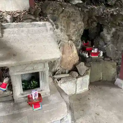 王子稲荷神社の{uncategorized: "未分類", other: "その他", undefined: "問題あり", building: "その他建物", grave: "お墓", sacred_gate: "鳥居", guardian: "狛犬", statue: "像", buddha: "仏像", history: "歴史", nature: "自然", garden: "庭園", animal: "動物", pagoda: "塔", temizu: "手水舎", mountain_gate: "山門・神門", sanctuary: "本殿・本堂", subordinate: "末社・摂社", art: "芸術", scenery: "景色", jizo: "地蔵", ema: "絵馬", goshuin: "御朱印", omikuji: "おみくじ", items: "授与品その他", amulet: "お守り", goshuincho: "御朱印帳", eats: "食事", festival: "お祭り", votive_dance: "神楽", shichigosan: "七五三参", wedding: "結婚式", experience: "体験その他", initially: "初詣", around: "周辺", anti_infection: "感染症対策"}