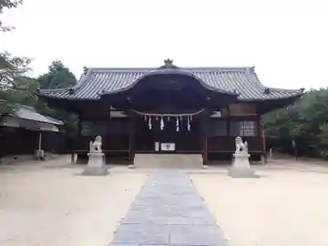 八幡神社の本殿・本堂
