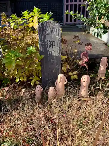 櫻岡大神宮の像