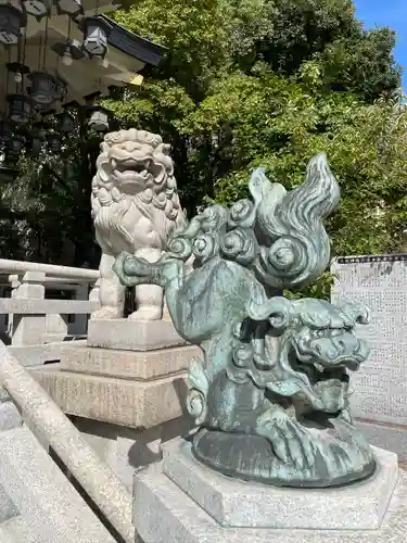 難波八阪神社の狛犬